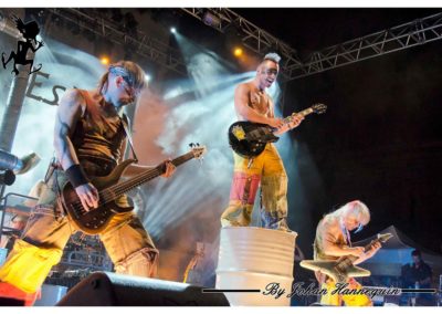 Les Diables de la garrigue en concert à la Feria de Béziers